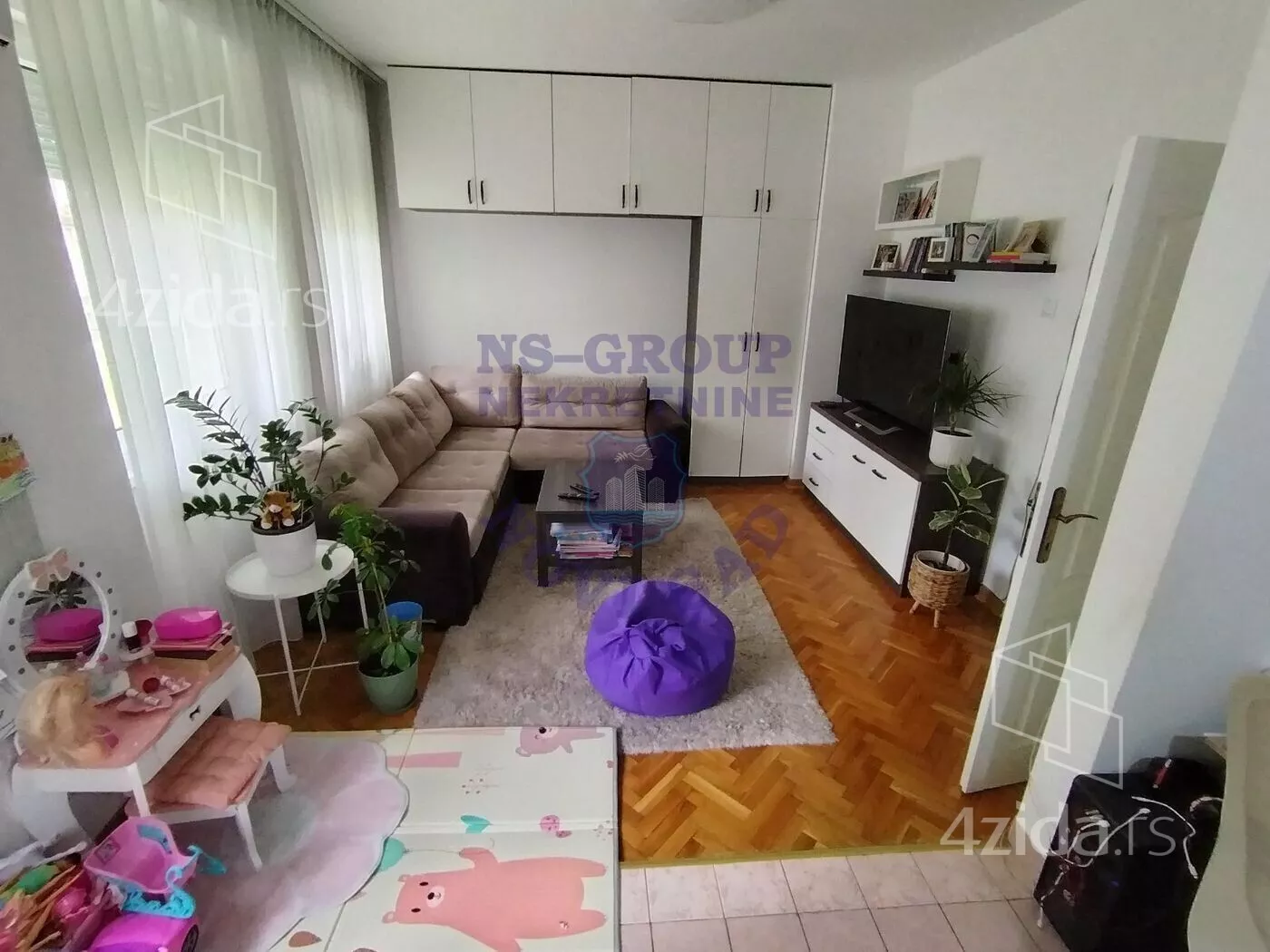 Jednoiposoban stan | 4zida