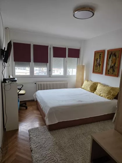 Gradska Bolnica | 4zida.rs