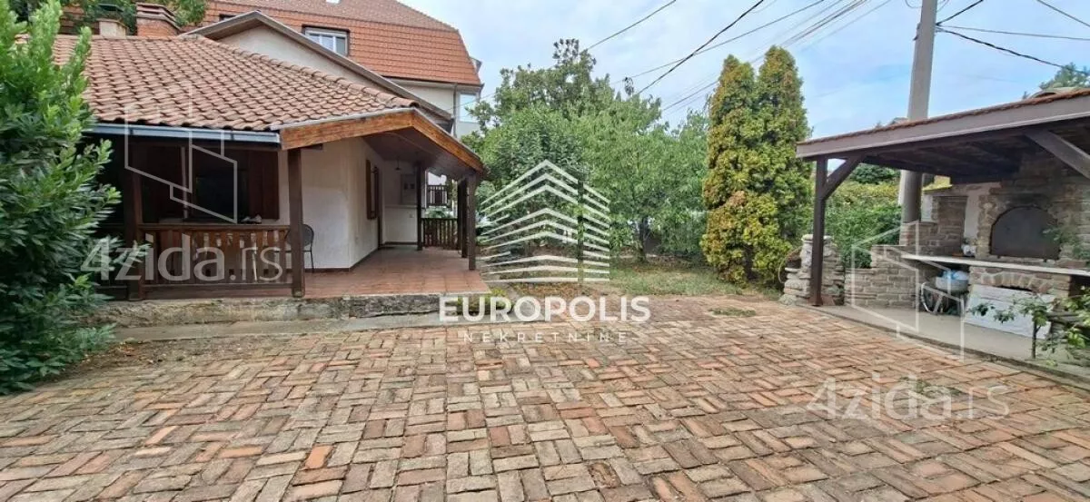 Kuća | 4zida