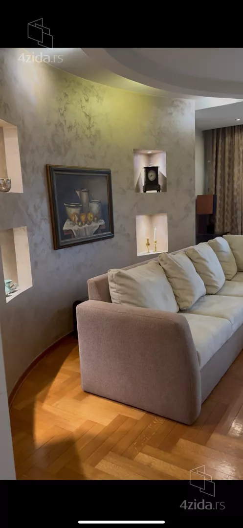 4-etažna kuća | 4zida