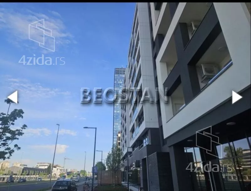 Garaža | 4zida