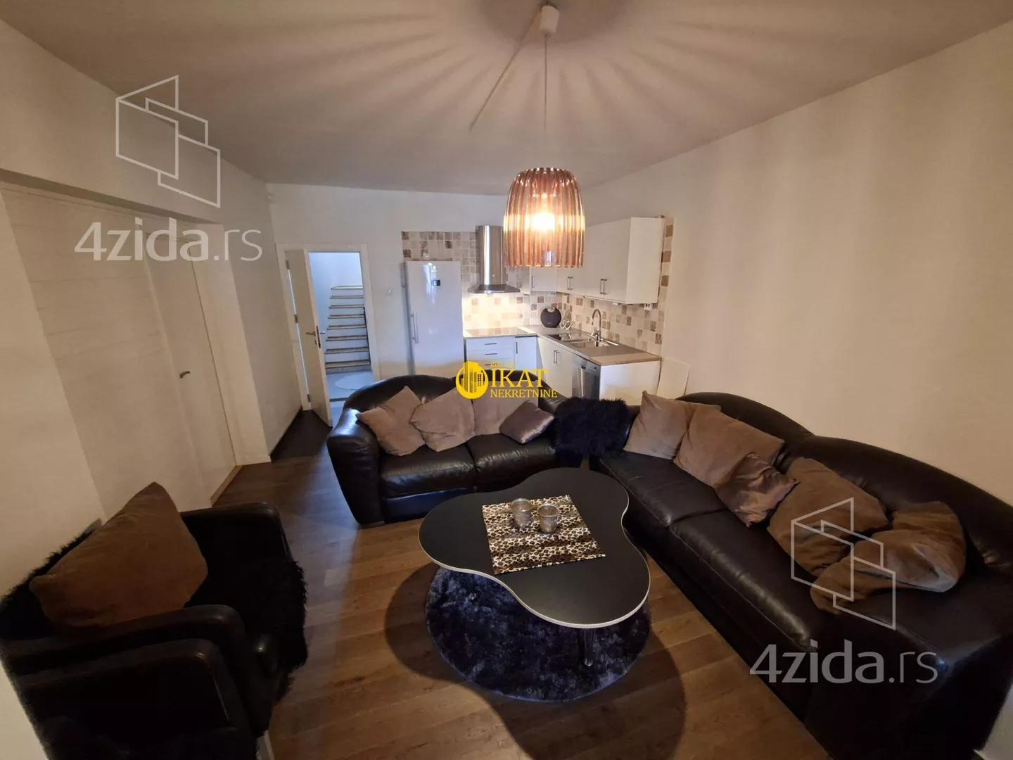 3-etažna kuća | 4zida