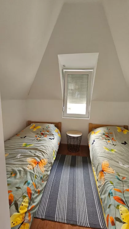 Stefana Prvovenčanog | 4zida.rs