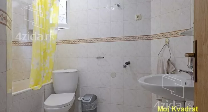 Šestosoban stan | 4zida