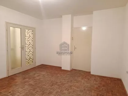 16. oktobra | 4zida.rs