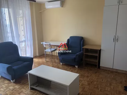 Bulevar Cara Lazara | 4zida.rs