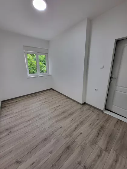 Karađorđeva 18 | 4zida.rs