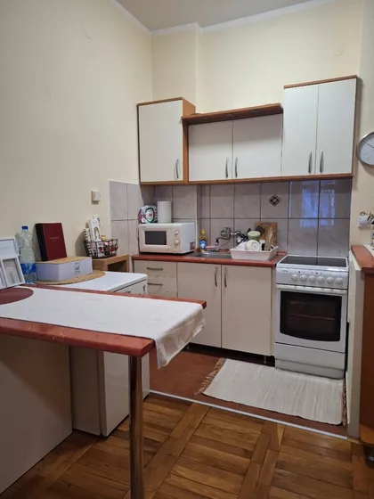 Hadži Ruvimova | 4zida.rs