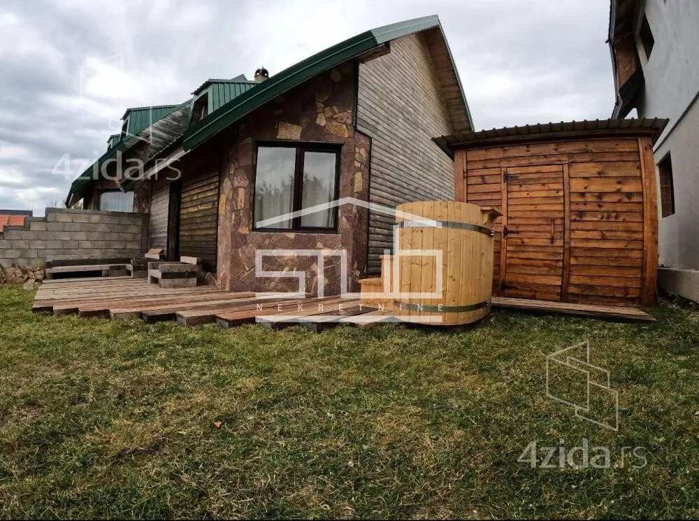 Kuća | 4zida