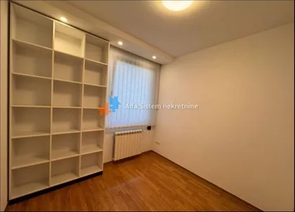 Krunski Venac | 4zida.rs