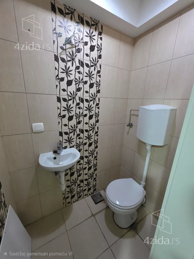 Četvoroiposoban stan | 4zida