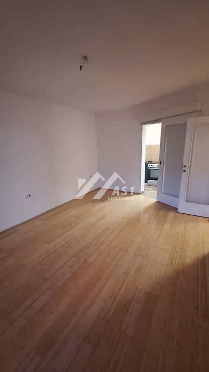 Hadži Ruvimova | 4zida.rs