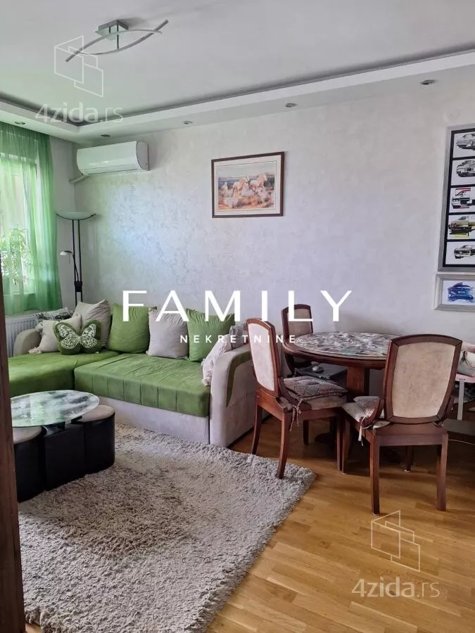 Dvoiposoban stan | 4zida