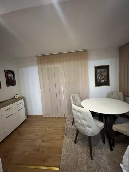 Trg Nemanjića | 4zida.rs