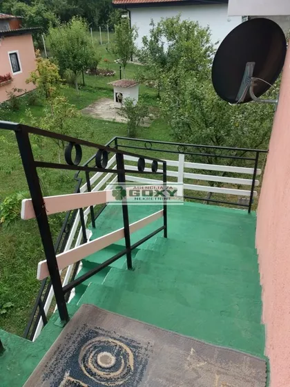 Bozurova | 4zida.rs