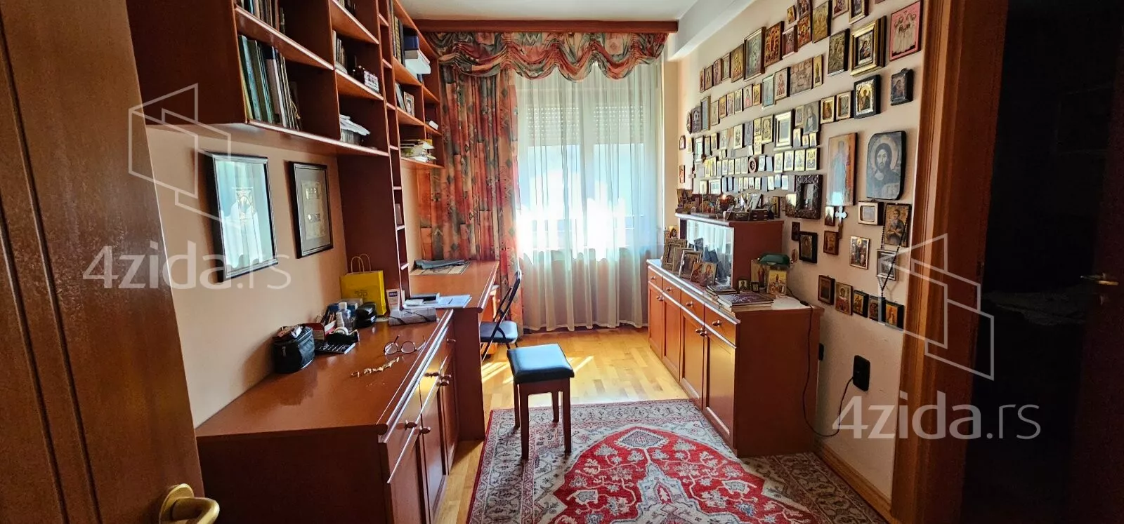 Petosoban stan | 4zida