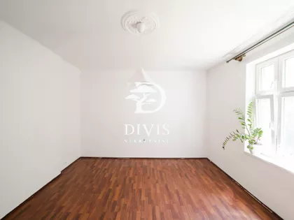 Maršala Birjuzova | 4zida.rs