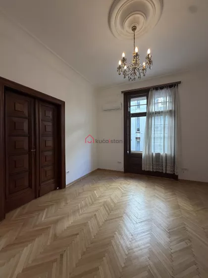 Skupština | 4zida.rs