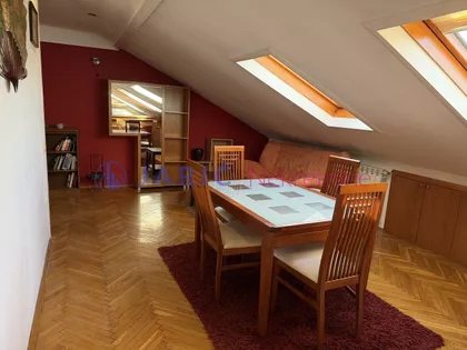 Luja Adamiča 12 | 4zida.rs