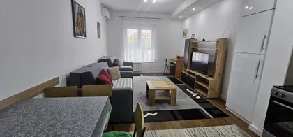 Milovana Gušića 95 | 4zida.rs