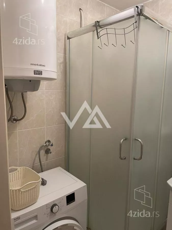 Garsonjera | 4zida