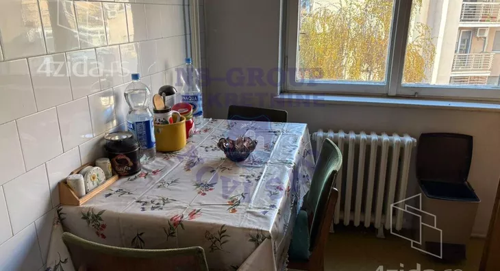 Petosoban stan | 4zida