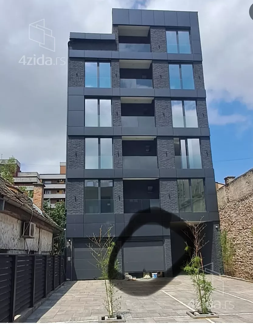 Garaža | 4zida
