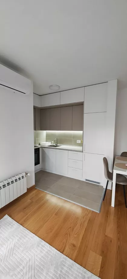 Konjarnik | 4zida.rs