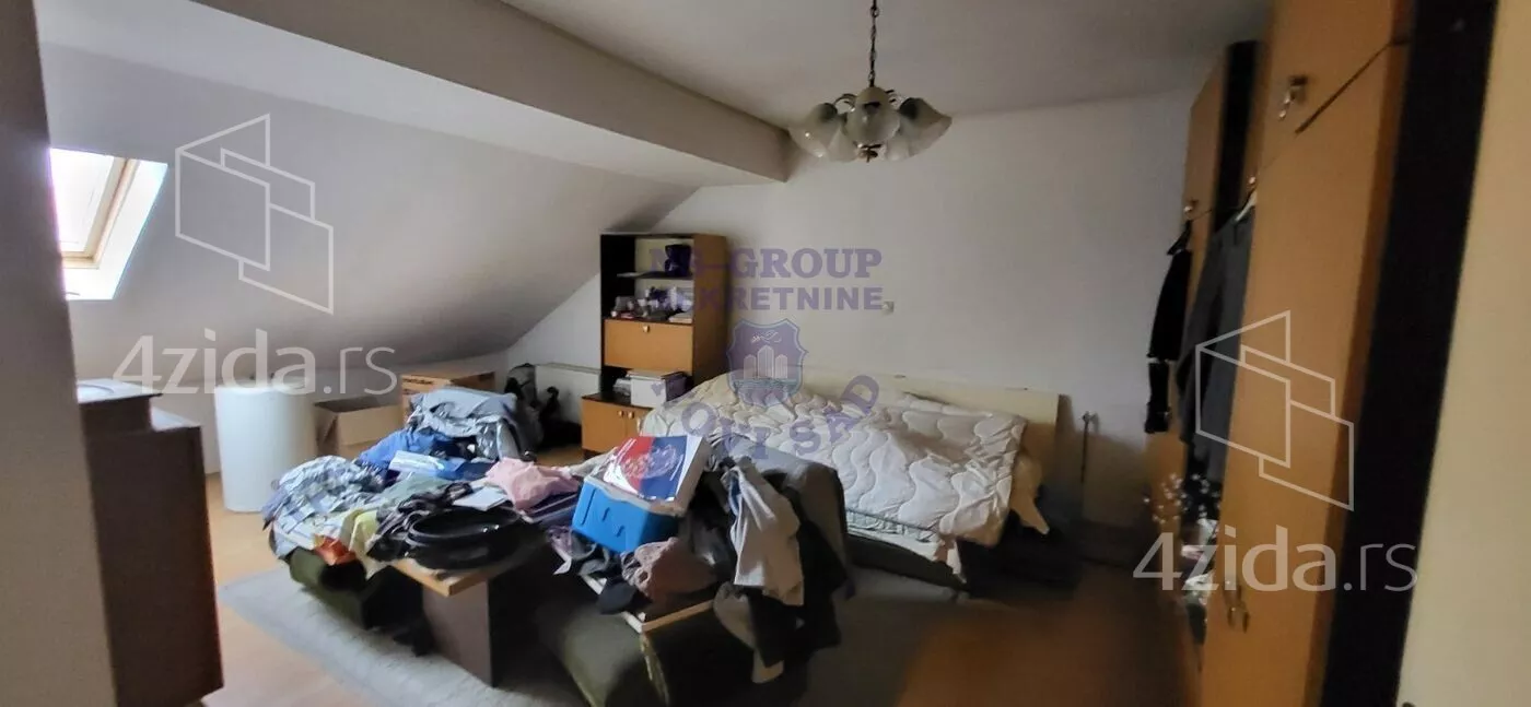 Troiposoban stan | 4zida