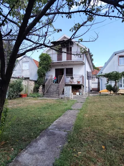 Prizrenska | 4zida.rs