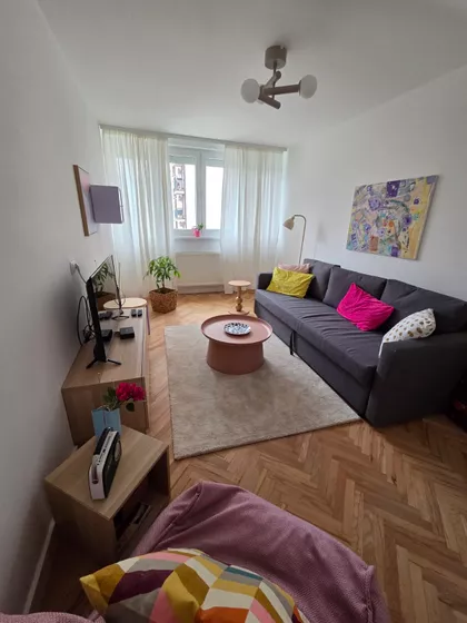 Zmaj Jovina | 4zida.rs