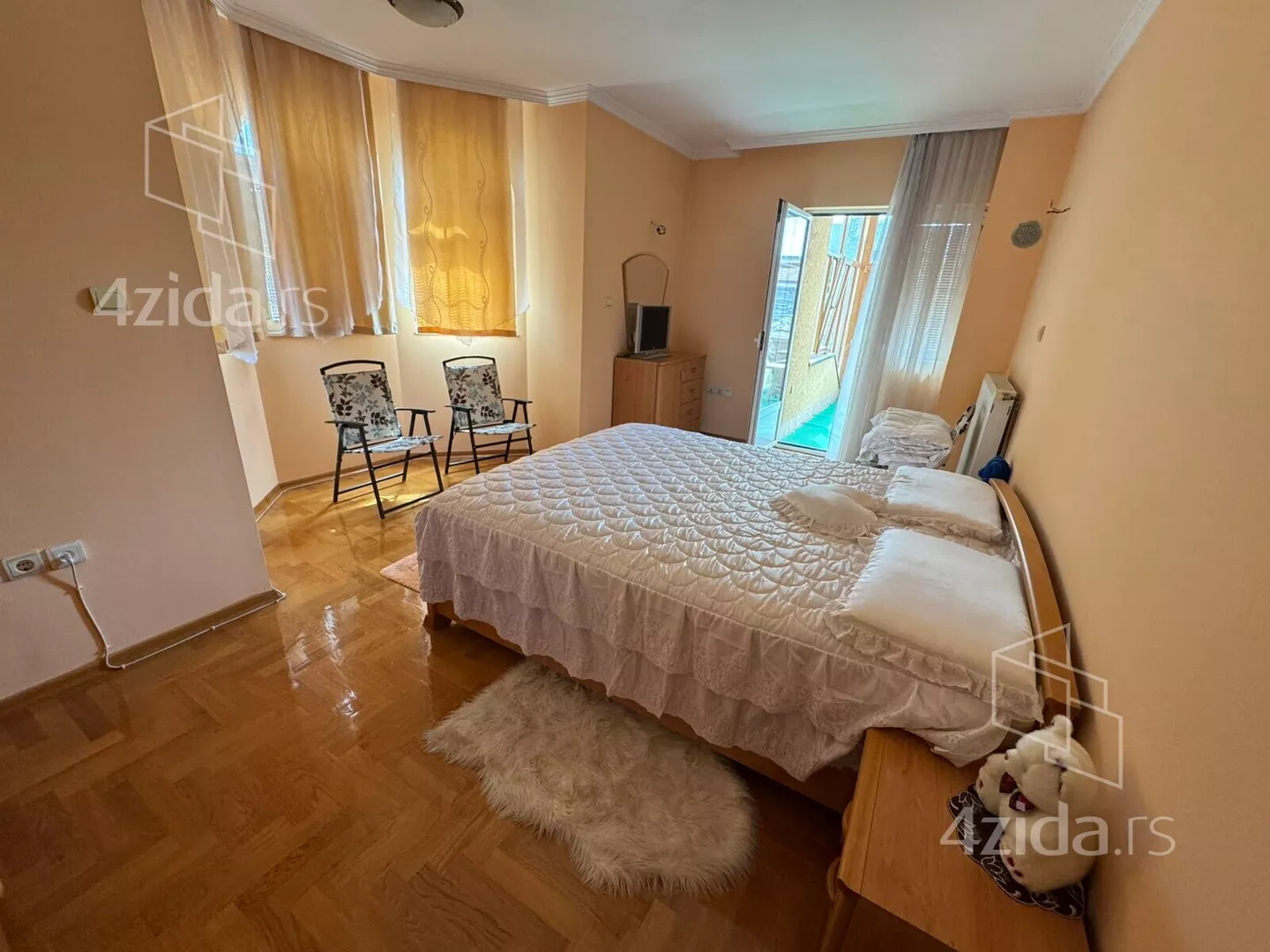 Troiposoban stan | 4zida