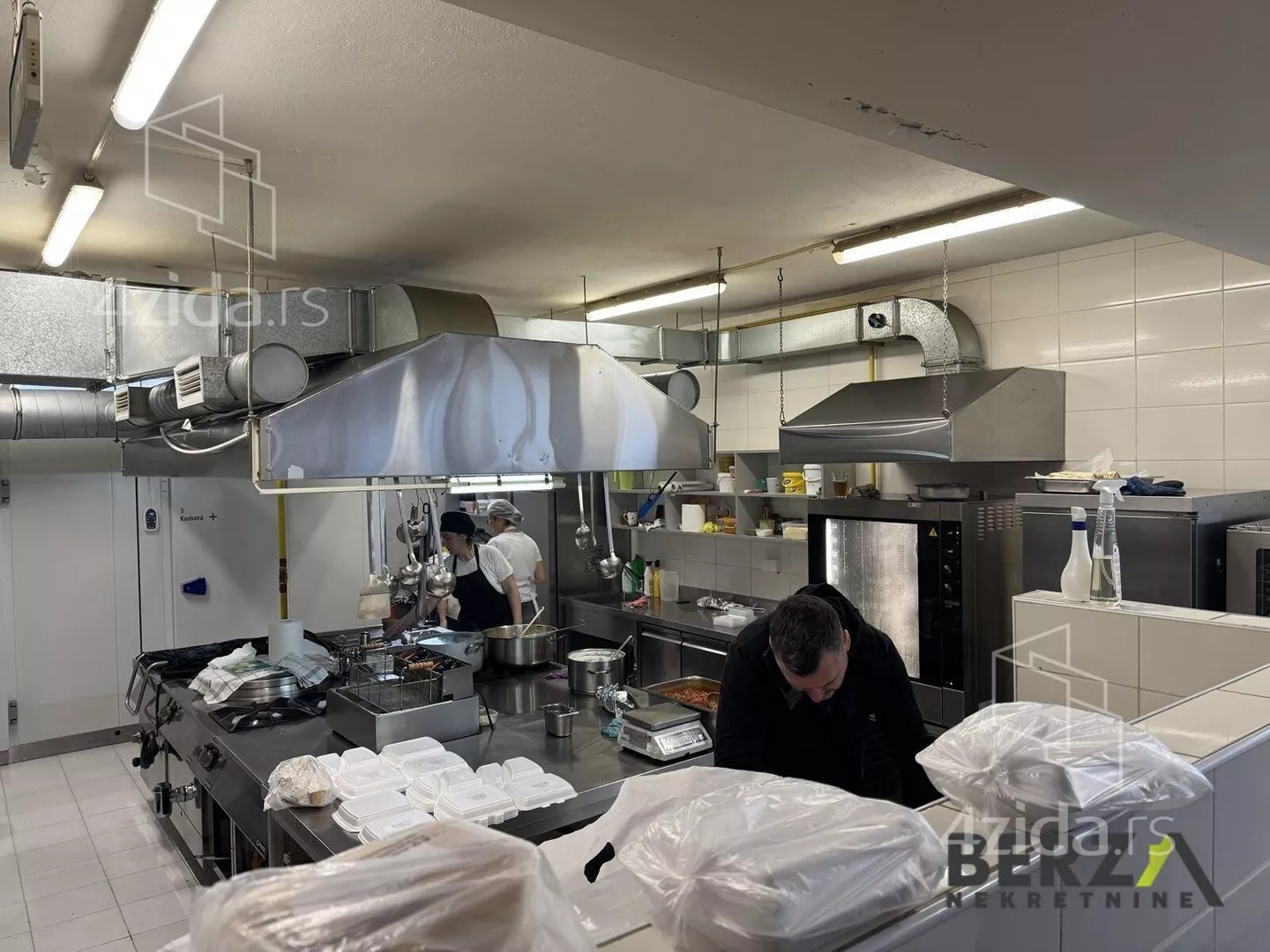 Poslovni prostor | 4zida