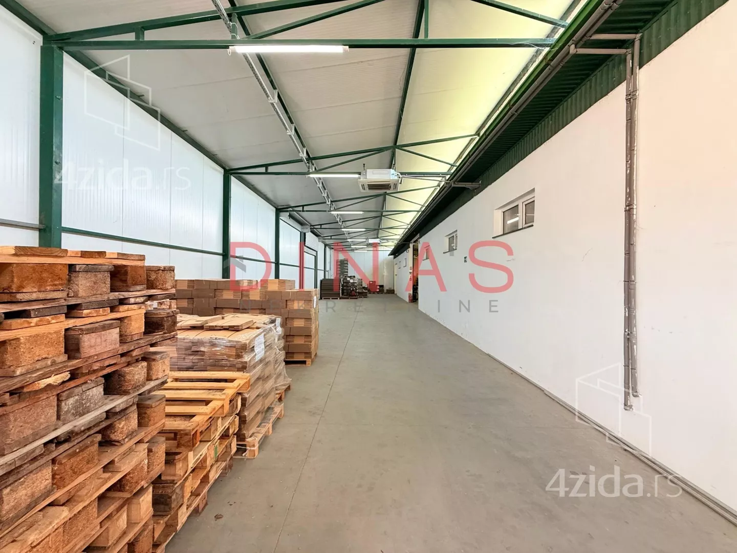 Poslovni prostor | 4zida