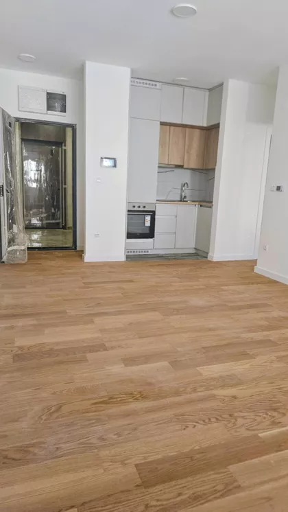 Rade Končara | 4zida.rs