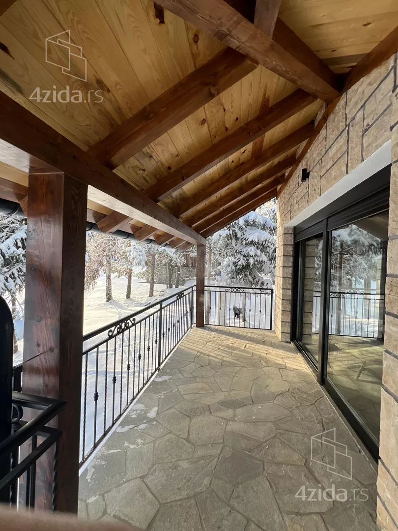 3-etažna kuća | 4zida