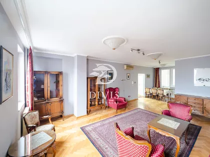 Nikolaja Hartviga | 4zida.rs