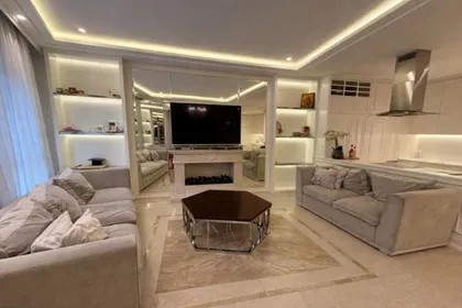 Knez Danila | 4zida.rs