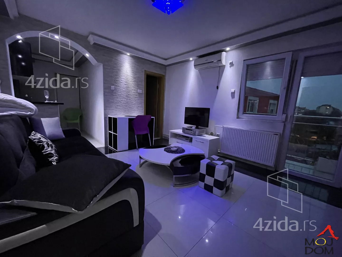 Jednoiposoban stan | 4zida