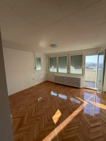 Dom Zdravlja | 4zida.rs