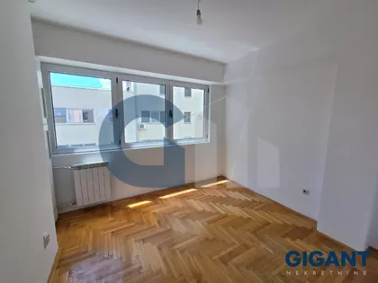 Pilota Mihajla Petrovića | 4zida.rs