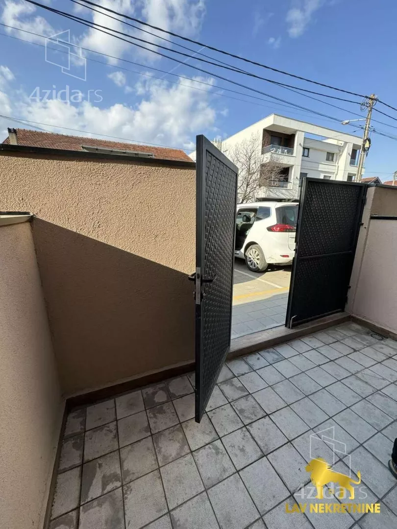 Garsonjera | 4zida