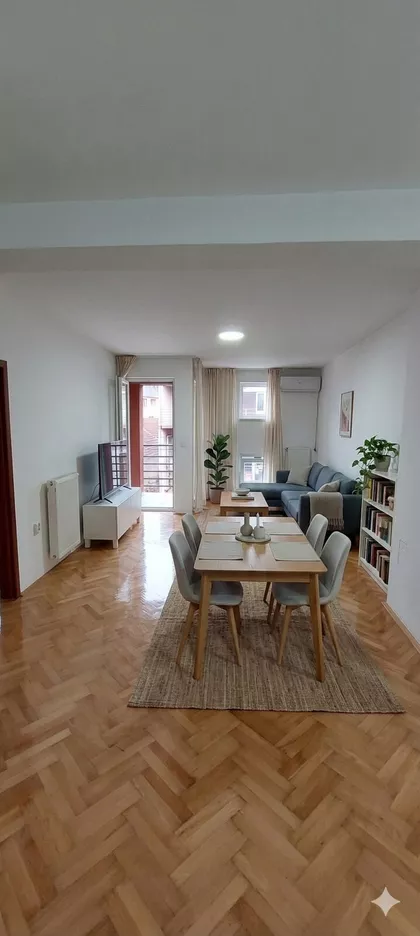 Vašarište | 4zida.rs