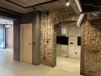 Lokal | 4zida