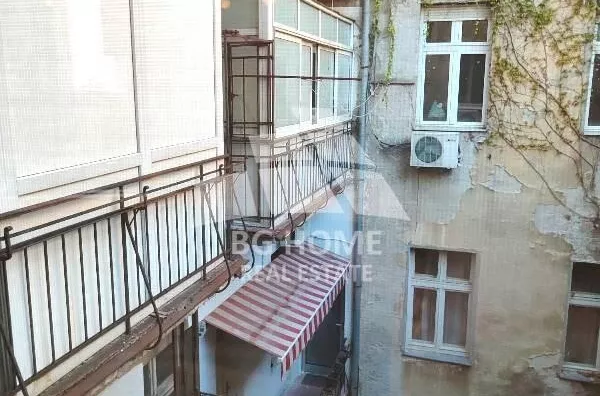 Šestosoban stan | 4zida