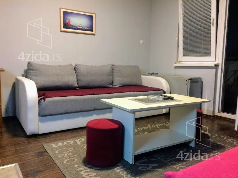 Garsonjera | 4zida