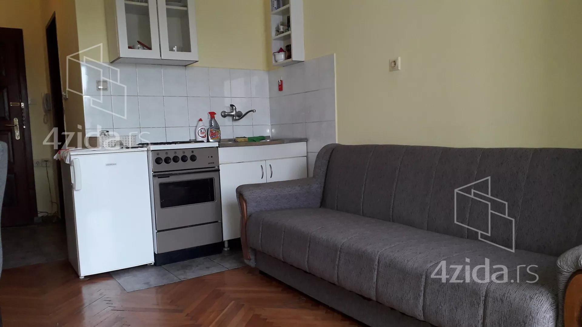 Garsonjera | 4zida