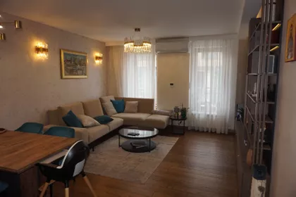 Južni Bulevar | 4zida.rs