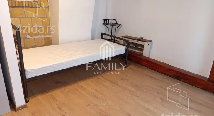 Četvoroiposoban stan | 4zida