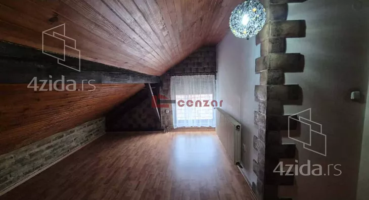 3-etažna kuća | 4zida